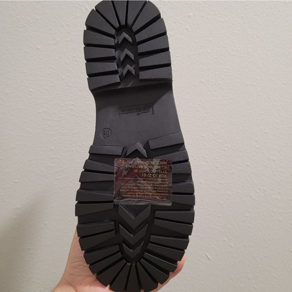 CLEARANCENew platform slip on black penny loafer - Picture 3 of 3